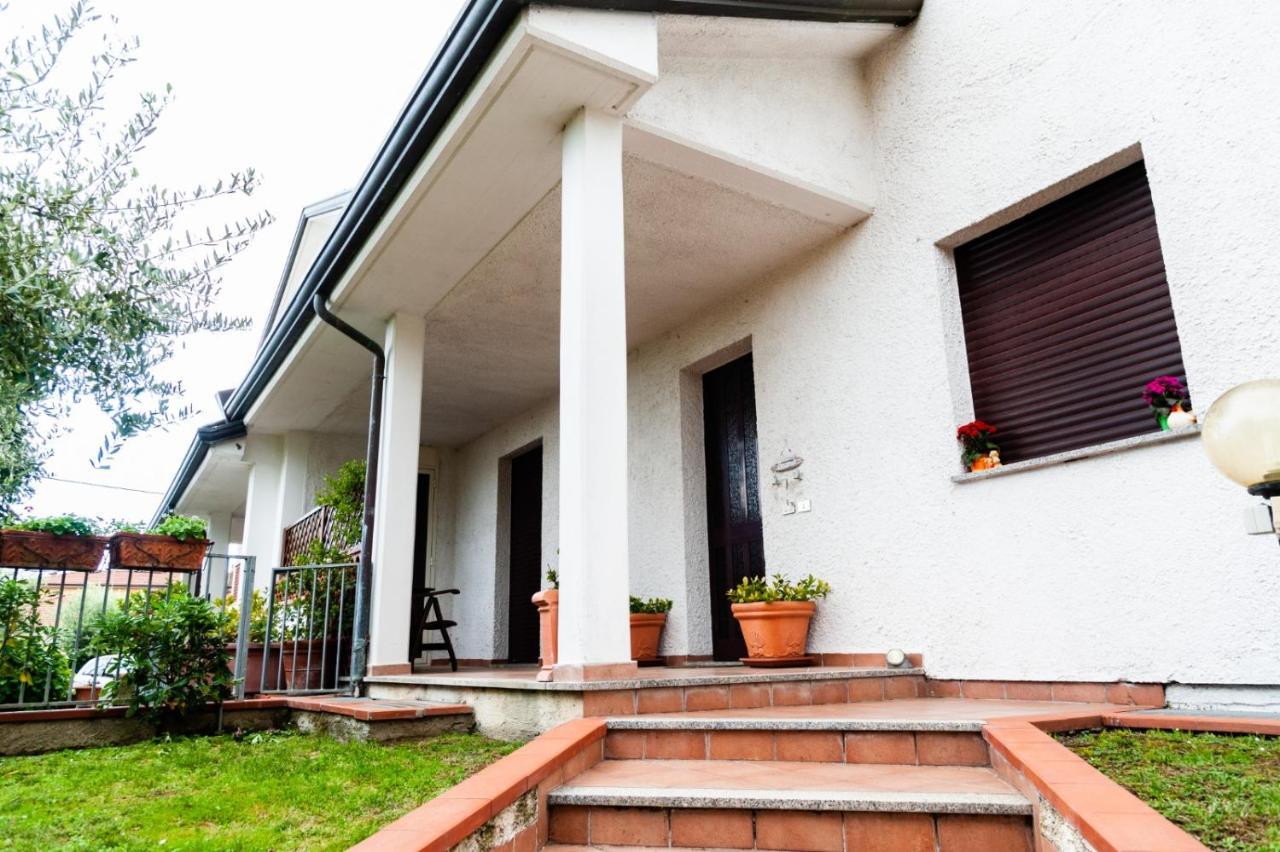 Ortonovo B&B Il Girasole מראה חיצוני תמונה