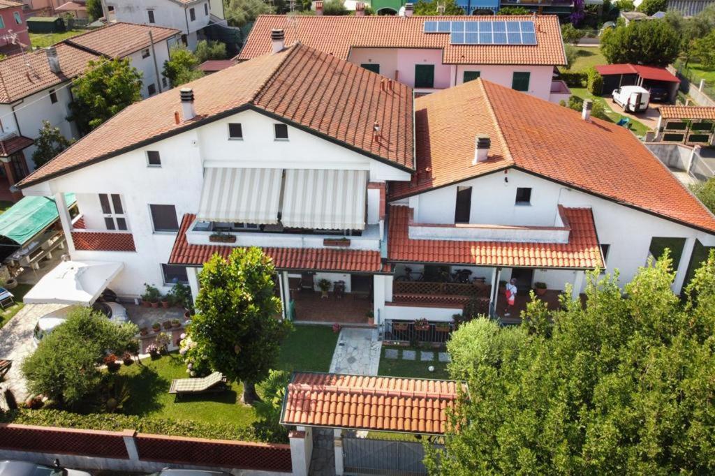 Ortonovo B&B Il Girasole מראה חיצוני תמונה