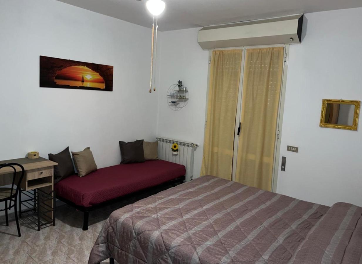 Ortonovo B&B Il Girasole מראה חיצוני תמונה