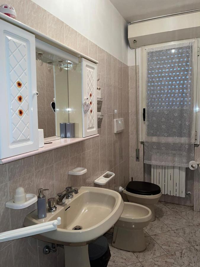Ortonovo B&B Il Girasole מראה חיצוני תמונה