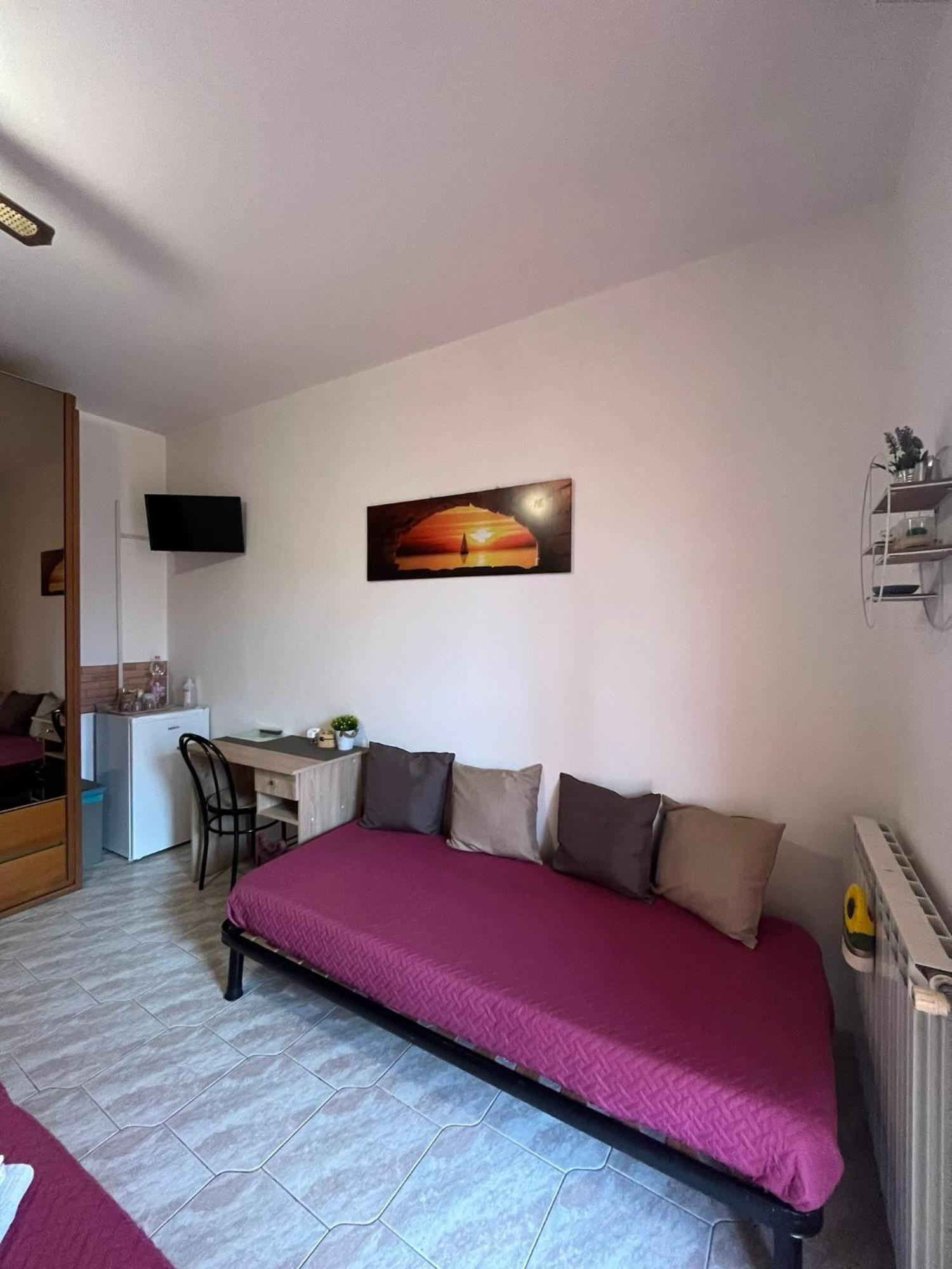 Ortonovo B&B Il Girasole מראה חיצוני תמונה
