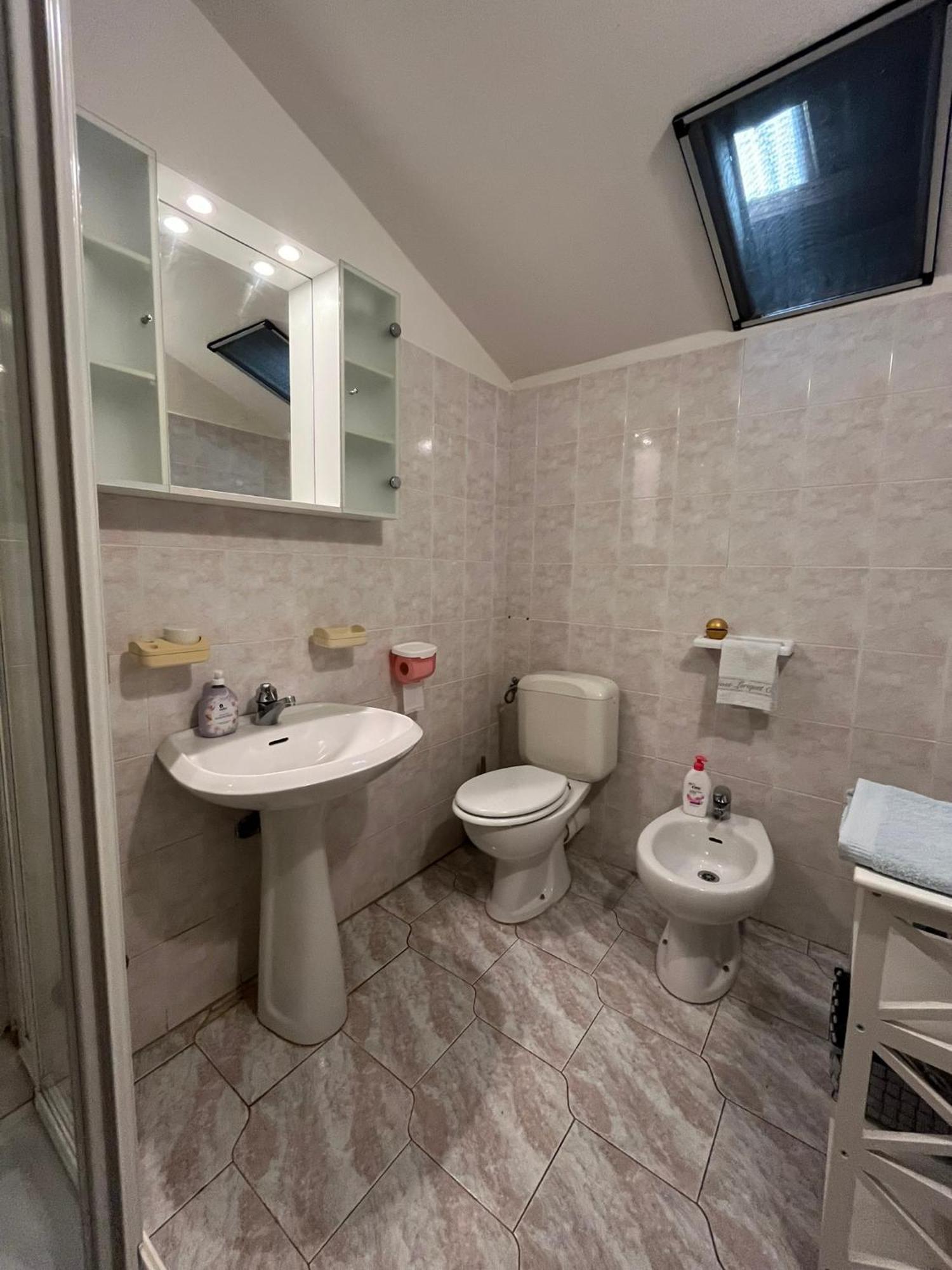 Ortonovo B&B Il Girasole מראה חיצוני תמונה